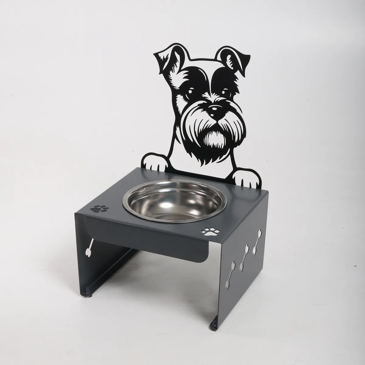 Comedouro IdeiazPet único personalizado para Schnauzer em foto de produto