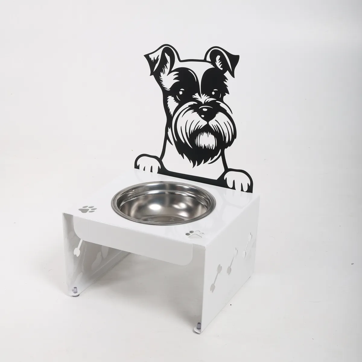 Comedouro IdeiazPet único personalizado para Schnauzer em foto de produto